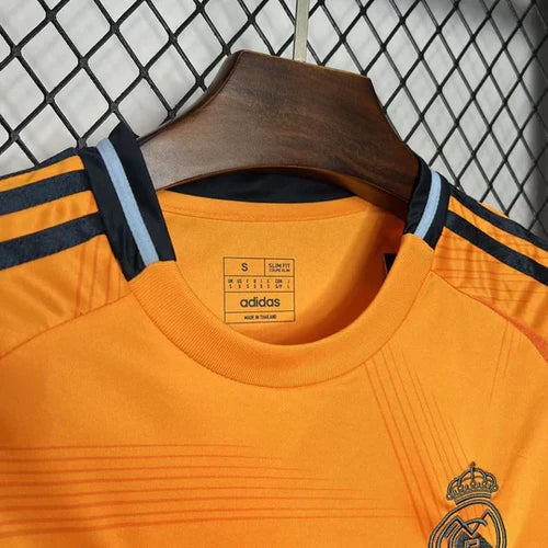 MAILLOT RÉAL MADRID - EXTÉRIEUR 2024/25 - Orange